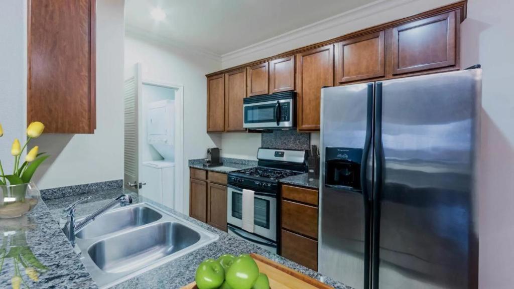 Holiday In La - 1Br With Free Parking, Laundry, Pool Λος Άντζελες Εξωτερικό φωτογραφία
